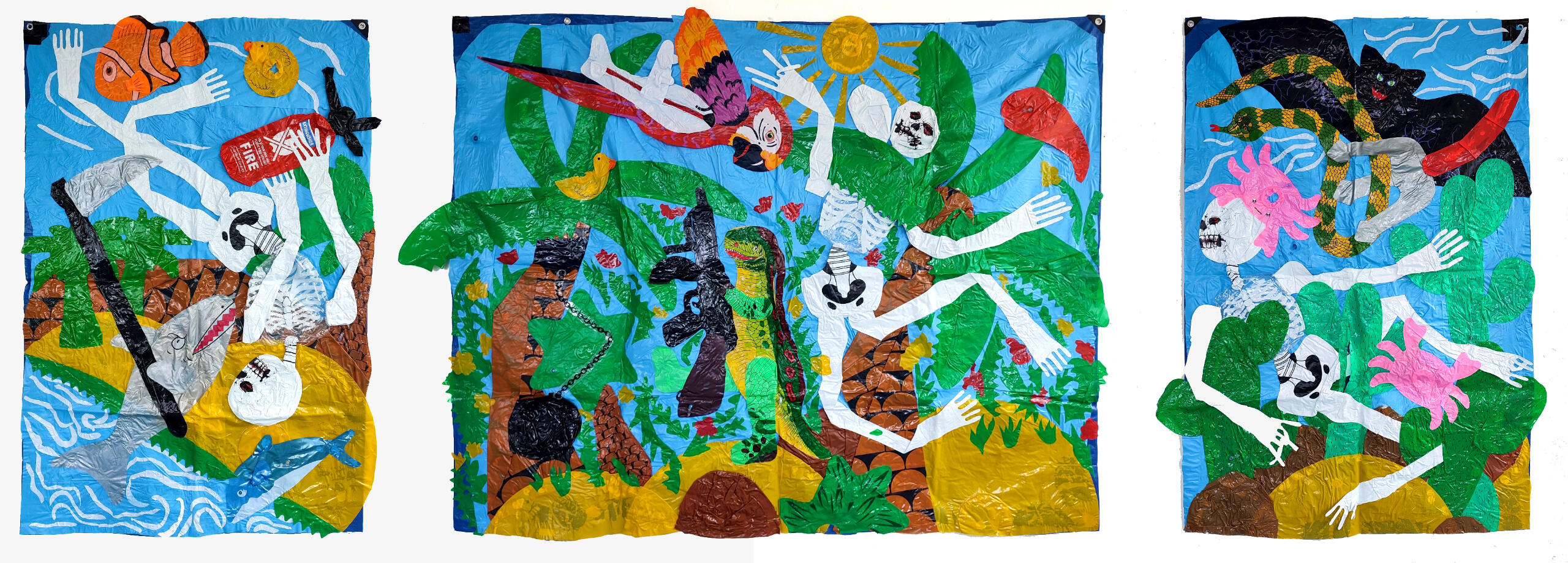 Skeletten die niet dood zijn. (2022) | Inflatables on tarpaulin